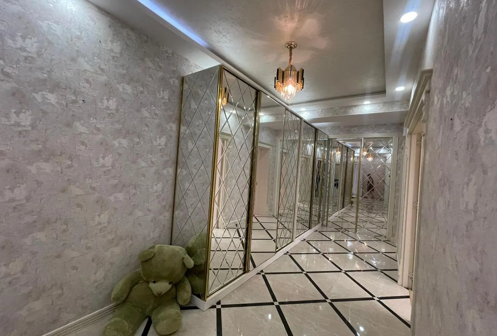 Pilot Baku Apartment